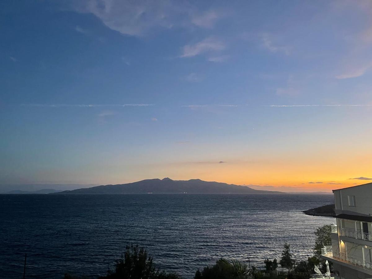 Rei Apartments Sarandë 外观 照片