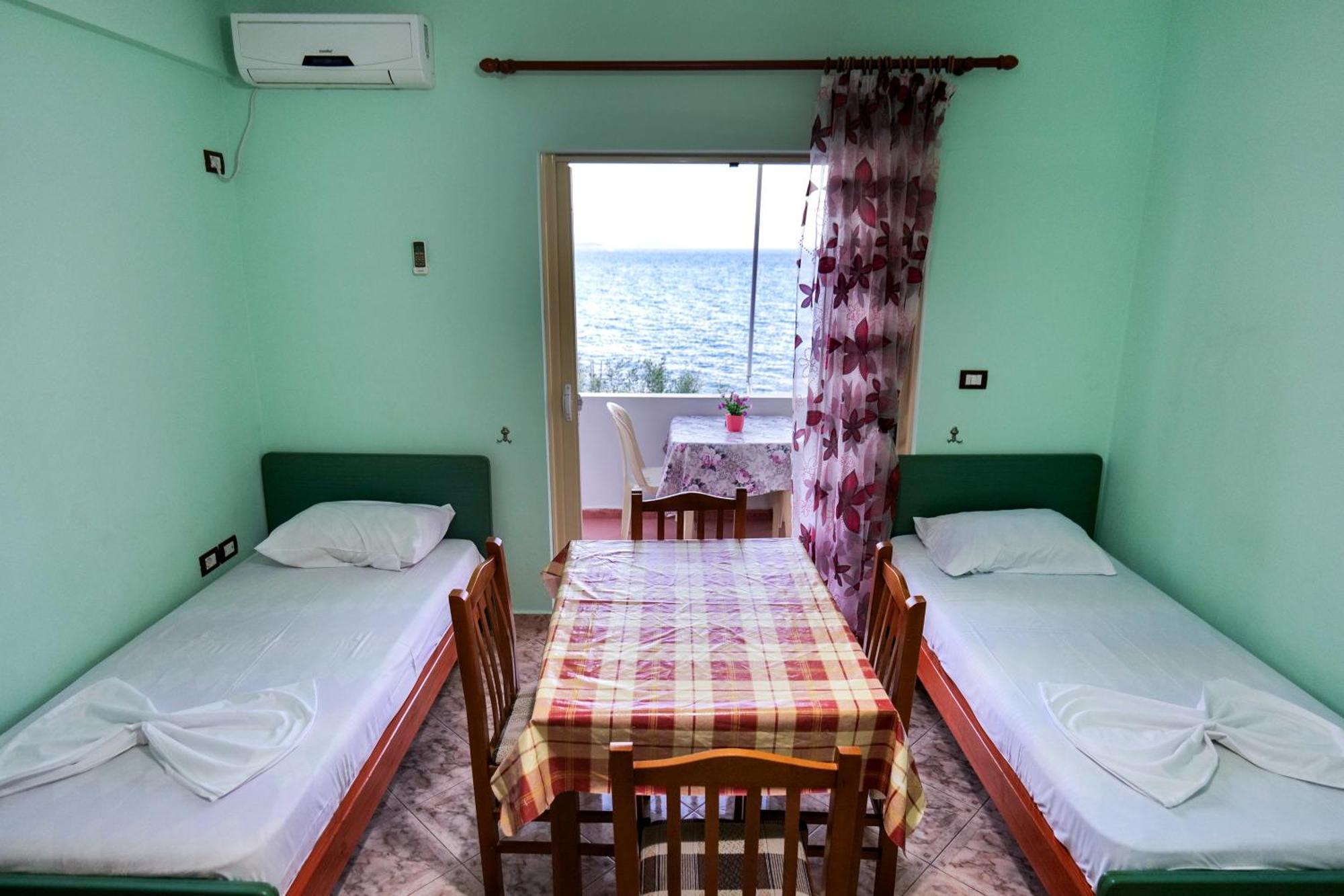Rei Apartments Sarandë 客房 照片